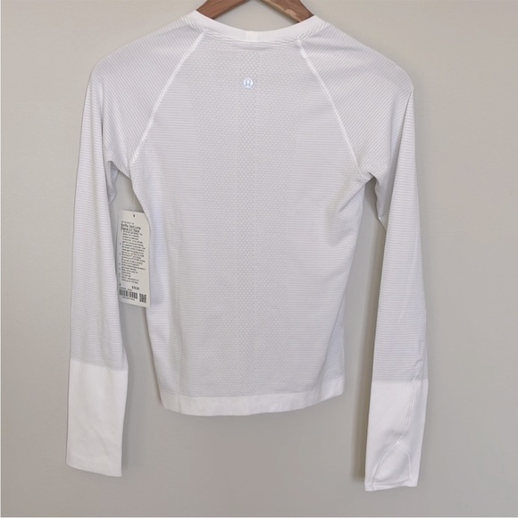 NWT Lululemon Swiftly Tech Long Sleeve 2.0 *Race Length White / White Size 8 - Picture 2 of 6